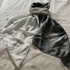 Eileen Fisher Elegant Gray  and White Silk Scarf